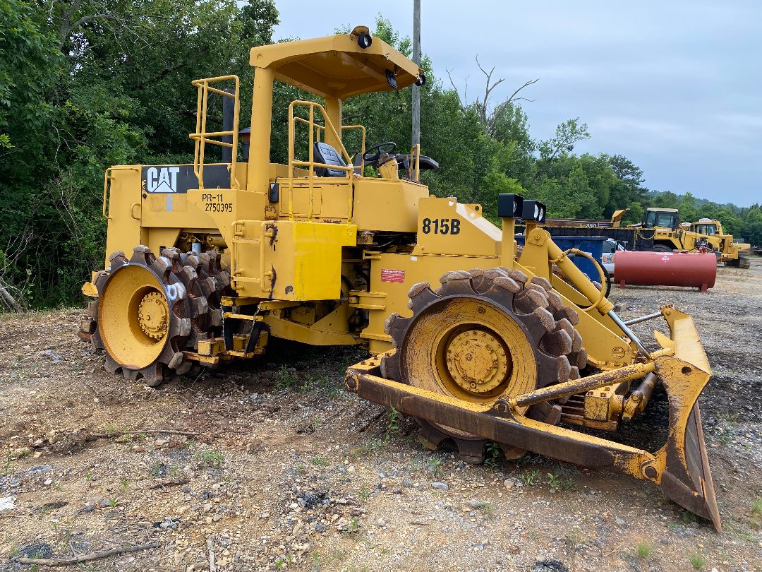 1981 CATERPILLAR 815B - Image 5